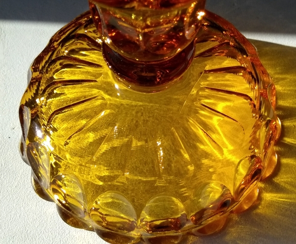 2-in-1 Candle Stick Holders Reversible Saucer Set - Picture 7 of 16